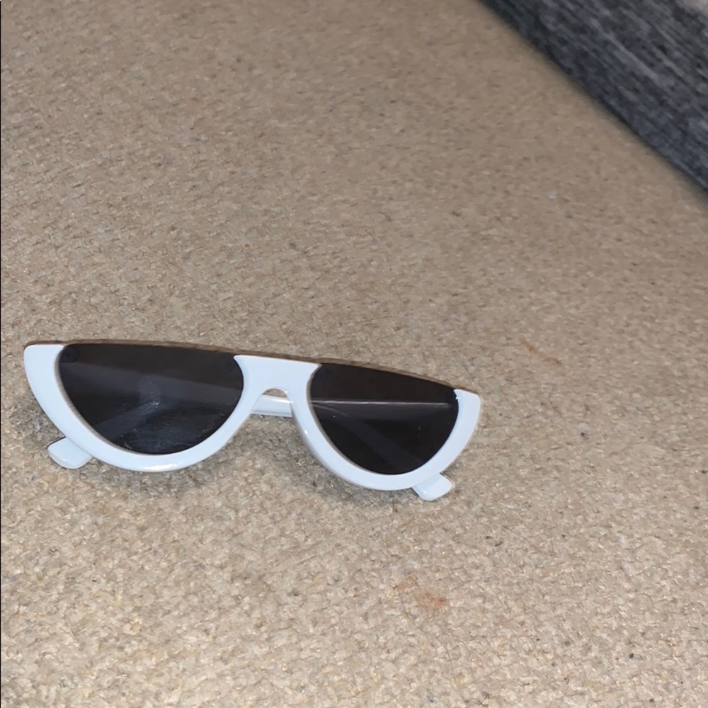 never worn, need some extra cash
